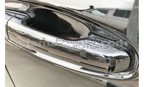 Acheter Import Voiture Toyota Prado Noir à Import - Dubai, Clarendon Acheter Import Voiture Toyota Prado Noir à Import - Dubai, Clarendon