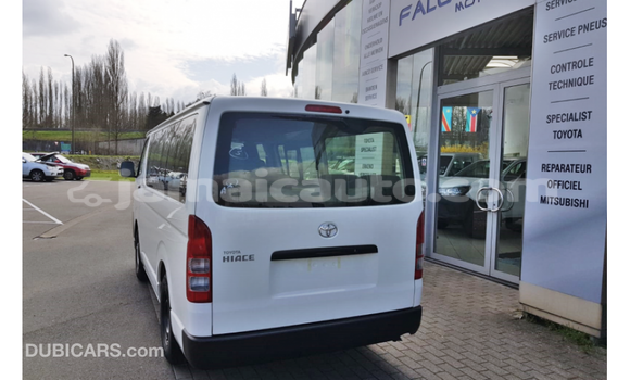 Buy Import Toyota Hiace White Car in Import - Dubai in Clarendon Buy Import Toyota Hiace White Car in Import - Dubai in Clarendon