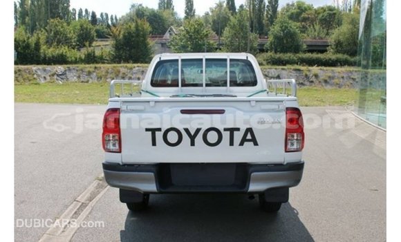 Buy Import Toyota Hilux White Car in Import - Dubai in Clarendon Buy Import Toyota Hilux White Car in Import - Dubai in Clarendon