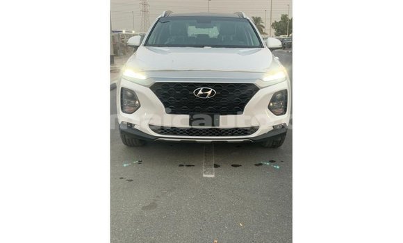 Buy Import Hyundai Santa Fe White Car in Import - Dubai in Clarendon Buy Import Hyundai Santa Fe White Car in Import - Dubai in Clarendon