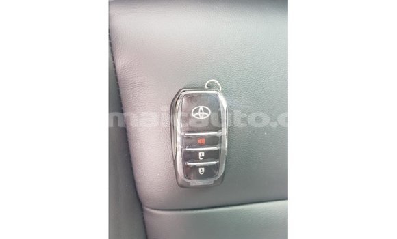 Buy Import Toyota Hilux Other Car in Import - Dubai in Clarendon Buy Import Toyota Hilux Other Car in Import - Dubai in Clarendon