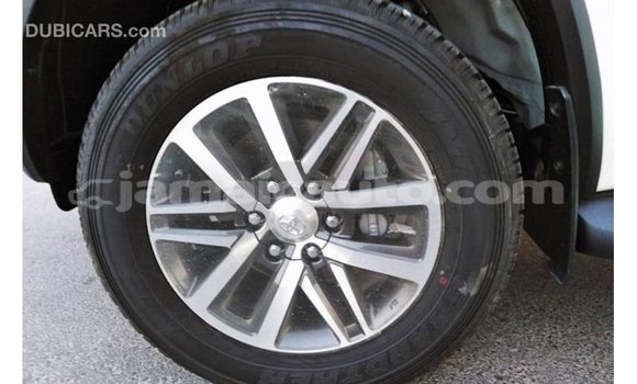 Buy Import Toyota Fortuner White Car in Import - Dubai in Clarendon Buy Import Toyota Fortuner White Car in Import - Dubai in Clarendon