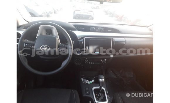 Buy Import Toyota Hilux Other Car in Import - Dubai in Clarendon Buy Import Toyota Hilux Other Car in Import - Dubai in Clarendon