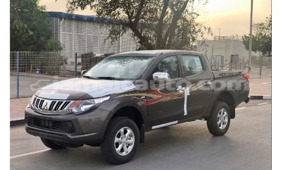 Buy Import Mitsubishi L200 Brown Car in Import - Dubai in Clarendon Buy Import Mitsubishi L200 Brown Car in Import - Dubai in Clarendon