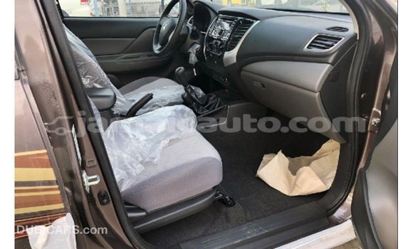 Buy Import Mitsubishi L200 Brown Car in Import - Dubai in Clarendon Buy Import Mitsubishi L200 Brown Car in Import - Dubai in Clarendon