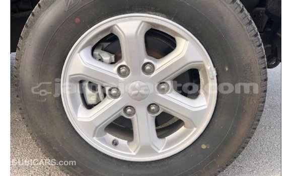 Buy Import Mitsubishi L200 Brown Car in Import - Dubai in Clarendon Buy Import Mitsubishi L200 Brown Car in Import - Dubai in Clarendon