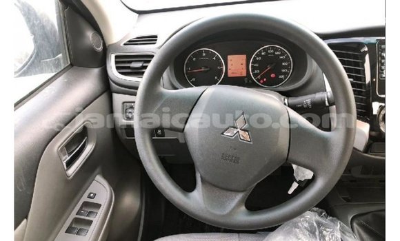 Buy Import Mitsubishi L200 Brown Car in Import - Dubai in Clarendon Buy Import Mitsubishi L200 Brown Car in Import - Dubai in Clarendon