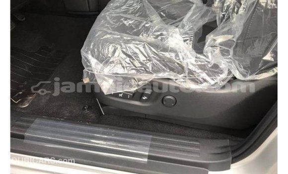Acheter Import Voiture Toyota Prado Autre à Import - Dubai, Clarendon Acheter Import Voiture Toyota Prado Autre à Import - Dubai, Clarendon