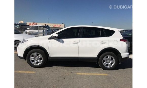 Buy Import Toyota 4Runner White Car in Import - Dubai in Clarendon Buy Import Toyota 4Runner White Car in Import - Dubai in Clarendon