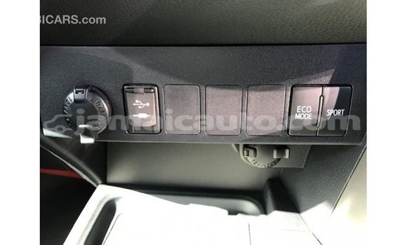 Buy Import Toyota 4Runner White Car in Import - Dubai in Clarendon Buy Import Toyota 4Runner White Car in Import - Dubai in Clarendon