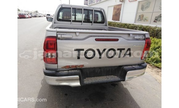 Acheter Import Voiture Toyota Hilux Autre à Import - Dubai, Clarendon Acheter Import Voiture Toyota Hilux Autre à Import - Dubai, Clarendon