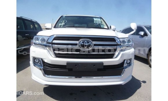 Buy Import Toyota Land Cruiser White Car in Import - Dubai in Clarendon Buy Import Toyota Land Cruiser White Car in Import - Dubai in Clarendon