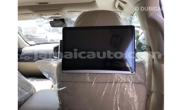 Buy Import Toyota Land Cruiser White Car in Import - Dubai in Clarendon Buy Import Toyota Land Cruiser White Car in Import - Dubai in Clarendon