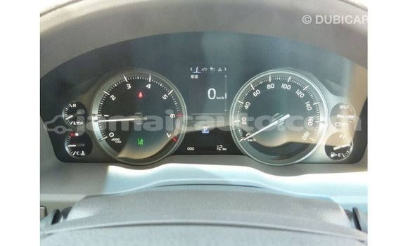 Buy Import Toyota Land Cruiser White Car in Import - Dubai in Clarendon Buy Import Toyota Land Cruiser White Car in Import - Dubai in Clarendon