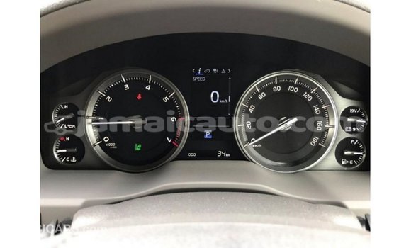 Acheter Import Voiture Toyota Land Cruiser Noir à Import - Dubai, Clarendon Acheter Import Voiture Toyota Land Cruiser Noir à Import - Dubai, Clarendon