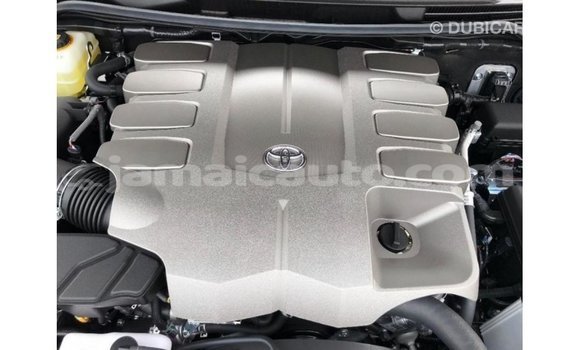 Acheter Import Voiture Toyota Land Cruiser Noir à Import - Dubai, Clarendon Acheter Import Voiture Toyota Land Cruiser Noir à Import - Dubai, Clarendon
