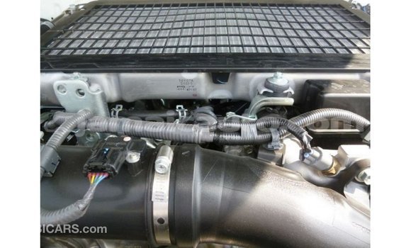 Buy Import Toyota Land Cruiser White Car in Import - Dubai in Clarendon Buy Import Toyota Land Cruiser White Car in Import - Dubai in Clarendon