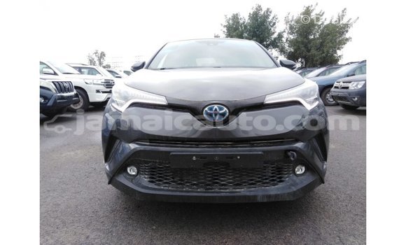 Acheter Import Voiture Toyota C-HR Autre à Import - Dubai, Clarendon Acheter Import Voiture Toyota C-HR Autre à Import - Dubai, Clarendon