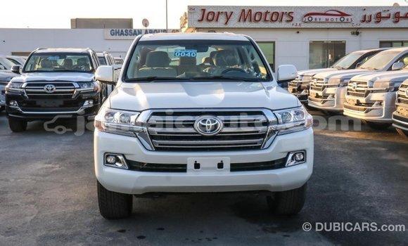 Buy Import Toyota Land Cruiser White Car in Import - Dubai in Clarendon Buy Import Toyota Land Cruiser White Car in Import - Dubai in Clarendon