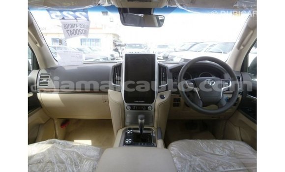 Buy Import Toyota Land Cruiser White Car in Import - Dubai in Clarendon Buy Import Toyota Land Cruiser White Car in Import - Dubai in Clarendon