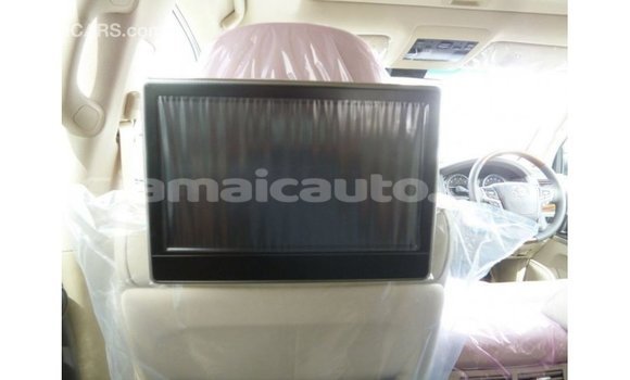 Buy Import Toyota Land Cruiser White Car in Import - Dubai in Clarendon Buy Import Toyota Land Cruiser White Car in Import - Dubai in Clarendon