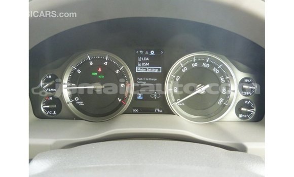 Buy Import Toyota Land Cruiser White Car in Import - Dubai in Clarendon Buy Import Toyota Land Cruiser White Car in Import - Dubai in Clarendon