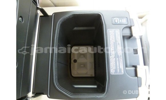 Buy Import Toyota Land Cruiser White Car in Import - Dubai in Clarendon Buy Import Toyota Land Cruiser White Car in Import - Dubai in Clarendon