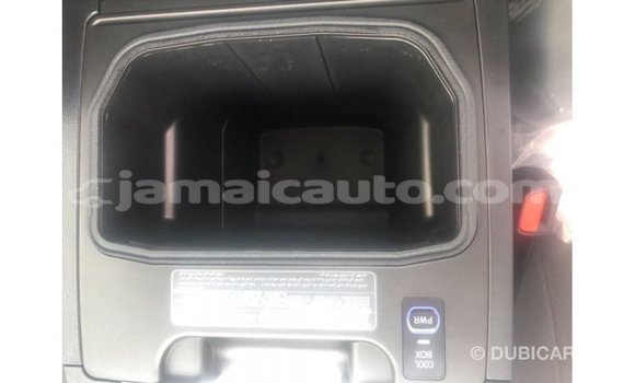 Acheter Import Voiture Toyota Land Cruiser Autre à Import - Dubai, Clarendon Acheter Import Voiture Toyota Land Cruiser Autre à Import - Dubai, Clarendon