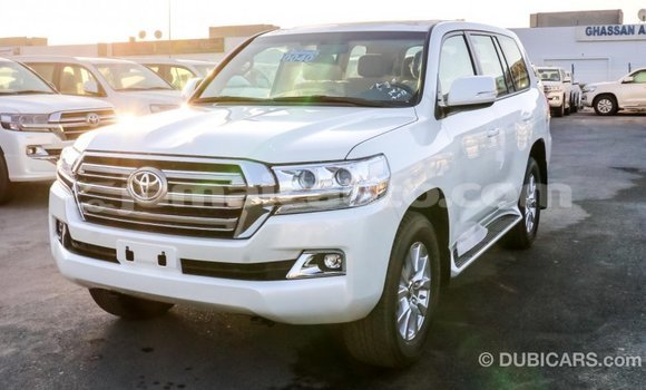 Buy Import Toyota Land Cruiser White Car in Import - Dubai in Clarendon Buy Import Toyota Land Cruiser White Car in Import - Dubai in Clarendon