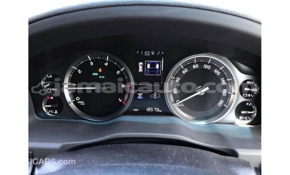 Buy Import Toyota Land Cruiser White Car in Import - Dubai in Clarendon Buy Import Toyota Land Cruiser White Car in Import - Dubai in Clarendon