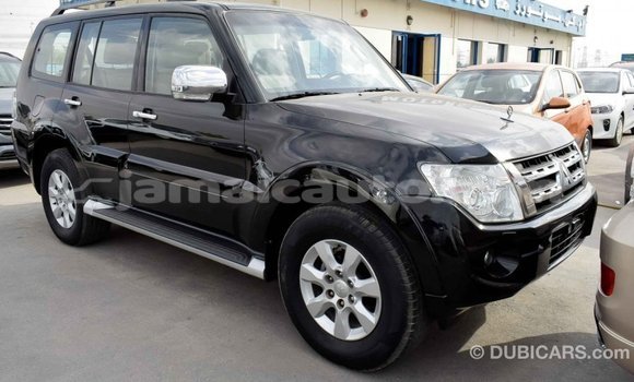 Acheter Import Voiture Mitsubishi Pajero Noir à Import - Dubai, Clarendon Acheter Import Voiture Mitsubishi Pajero Noir à Import - Dubai, Clarendon