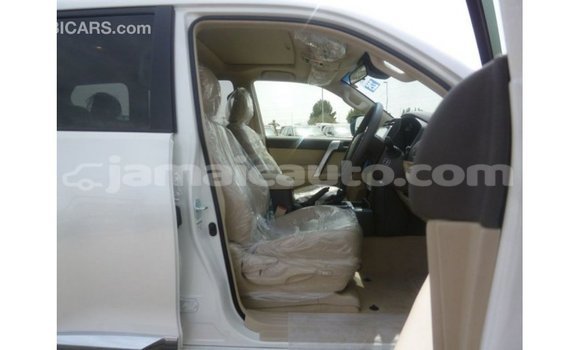 Buy Import Toyota Prado White Car in Import - Dubai in Clarendon Buy Import Toyota Prado White Car in Import - Dubai in Clarendon