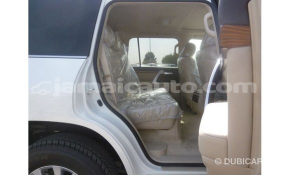 Buy Import Toyota Land Cruiser White Car in Import - Dubai in Clarendon Buy Import Toyota Land Cruiser White Car in Import - Dubai in Clarendon