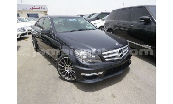 Buy Import Mercedes-Benz 190 (W201) Black Car in Import - Dubai in Clarendon Buy Import Mercedes-Benz 190 (W201) Black Car in Import - Dubai in Clarendon