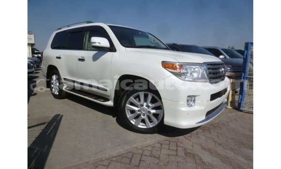 Buy Import Toyota Land Cruiser White Car in Import - Dubai in Clarendon Buy Import Toyota Land Cruiser White Car in Import - Dubai in Clarendon