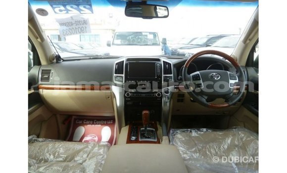 Buy Import Toyota Land Cruiser White Car in Import - Dubai in Clarendon Buy Import Toyota Land Cruiser White Car in Import - Dubai in Clarendon