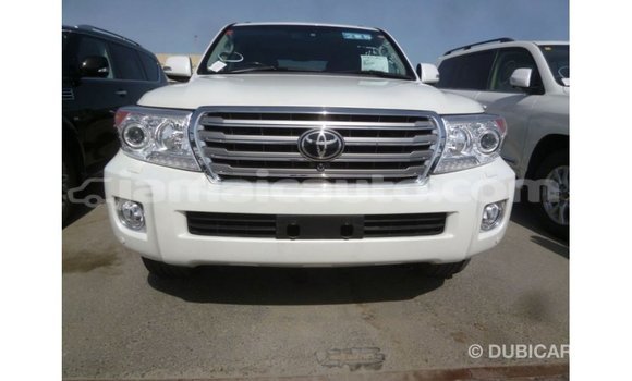 Buy Import Toyota Land Cruiser White Car in Import - Dubai in Clarendon Buy Import Toyota Land Cruiser White Car in Import - Dubai in Clarendon