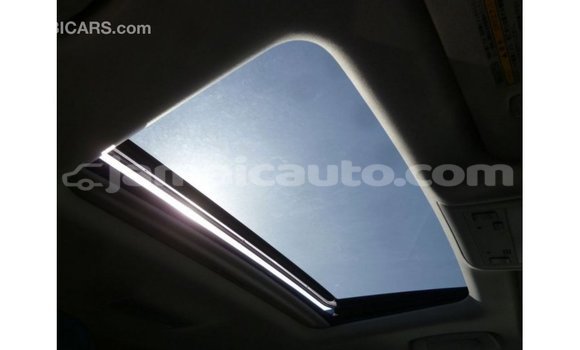 Buy Import Toyota Land Cruiser White Car in Import - Dubai in Clarendon Buy Import Toyota Land Cruiser White Car in Import - Dubai in Clarendon