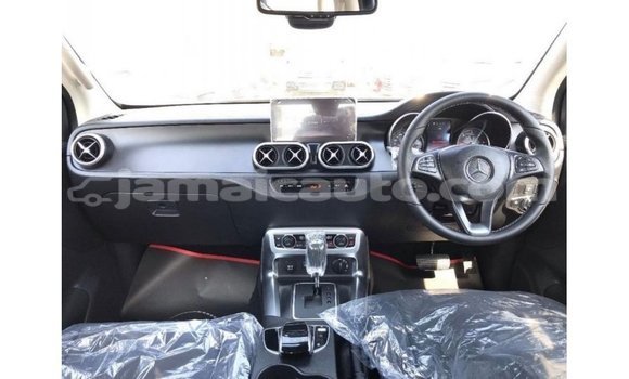 Buy Import Mercedes-Benz 250 Black Car in Import - Dubai in Clarendon Buy Import Mercedes-Benz 250 Black Car in Import - Dubai in Clarendon