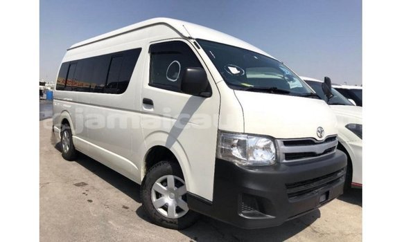 Buy Import Toyota Hiace White Car in Import - Dubai in Clarendon Buy Import Toyota Hiace White Car in Import - Dubai in Clarendon