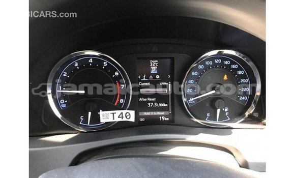 Buy Import Toyota Corolla White Car in Import - Dubai in Clarendon Buy Import Toyota Corolla White Car in Import - Dubai in Clarendon