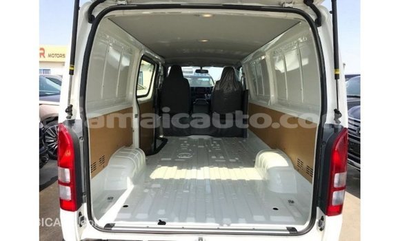 Buy Import Toyota Hiace White Car in Import - Dubai in Clarendon Buy Import Toyota Hiace White Car in Import - Dubai in Clarendon