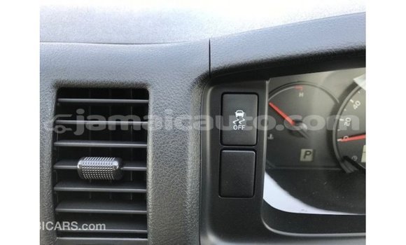 Buy Import Toyota Hiace White Car in Import - Dubai in Clarendon Buy Import Toyota Hiace White Car in Import - Dubai in Clarendon