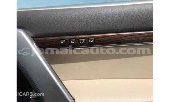 Buy Import Toyota Land Cruiser White Car in Import - Dubai in Clarendon Buy Import Toyota Land Cruiser White Car in Import - Dubai in Clarendon