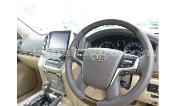 Buy Import Toyota Land Cruiser White Car in Import - Dubai in Clarendon Buy Import Toyota Land Cruiser White Car in Import - Dubai in Clarendon