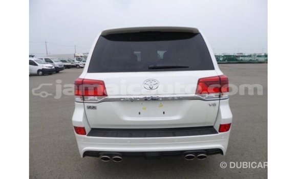 Buy Import Toyota Land Cruiser White Car in Import - Dubai in Clarendon Buy Import Toyota Land Cruiser White Car in Import - Dubai in Clarendon