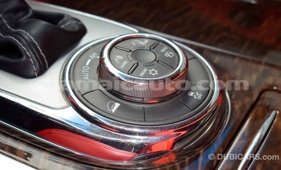 Acheter Import Voiture Nissan Patrol Blanc à Import - Dubai, Clarendon Acheter Import Voiture Nissan Patrol Blanc à Import - Dubai, Clarendon