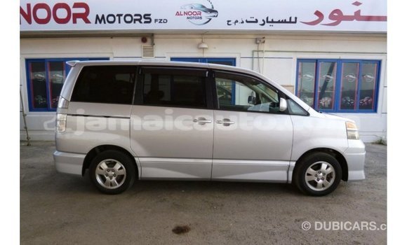 Buy Import Toyota Voxy Other Car in Import - Dubai in Clarendon Buy Import Toyota Voxy Other Car in Import - Dubai in Clarendon