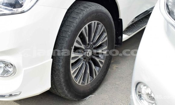 Buy Import Nissan Patrol White Car in Import - Dubai in Clarendon