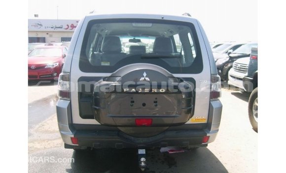 Buy Import Mitsubishi Pajero Other Car in Import - Dubai in Clarendon Buy Import Mitsubishi Pajero Other Car in Import - Dubai in Clarendon